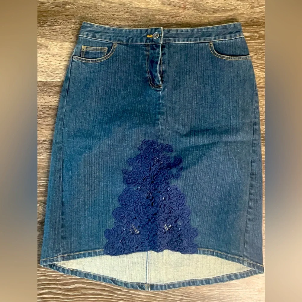 INC -  Denim‎ Skirt Hi-Low Hem Jean Skirt Navy Lace Appliqué